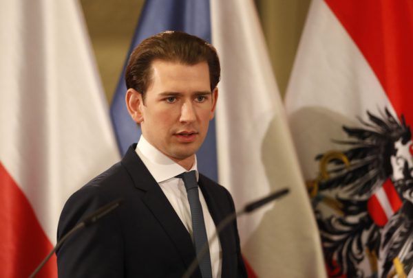 Bundeskanzler Sebastian Kurz stößt mit seiner Veto-Androhung auf Kritik. Petr David Josek