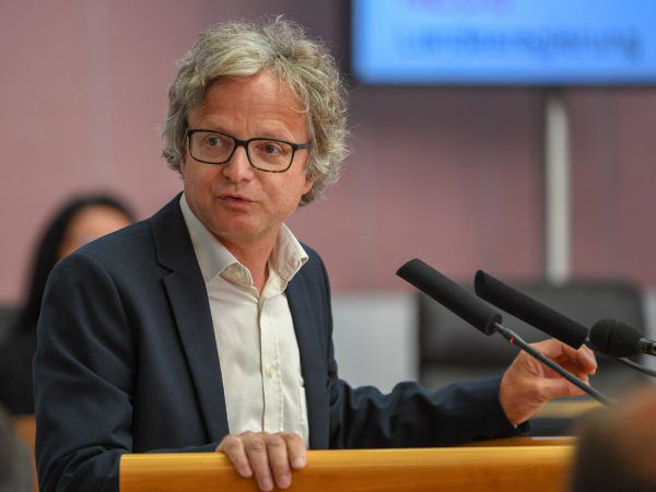 Bundesrat Adi Gross. Stiplovsek