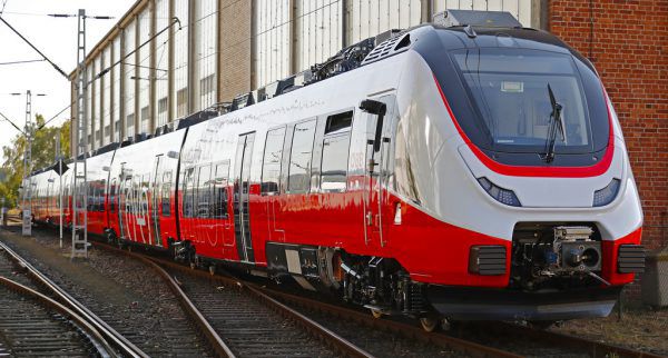 Die Talent-3-Züge sind wieder mal Ausgangspunkt einer Unstimmigkeit. ÖBB