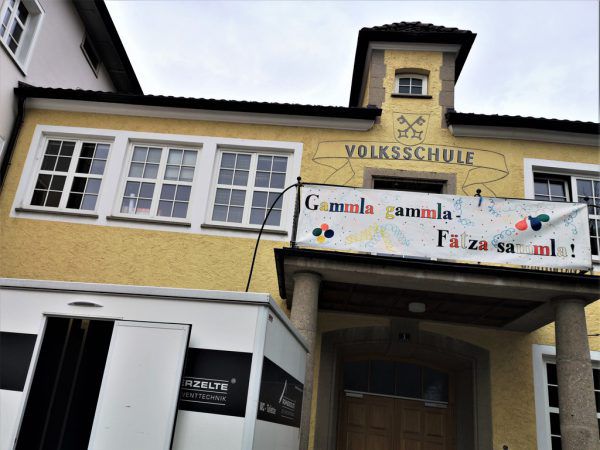 Die Schrunser Volksschule ist in die Jahre gekommen.  SPÖ
