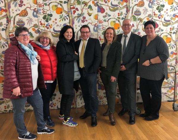 Michael Simma (2. von rechts) geht als Amtsinhaber in die Wahl. ÖVP Lochau