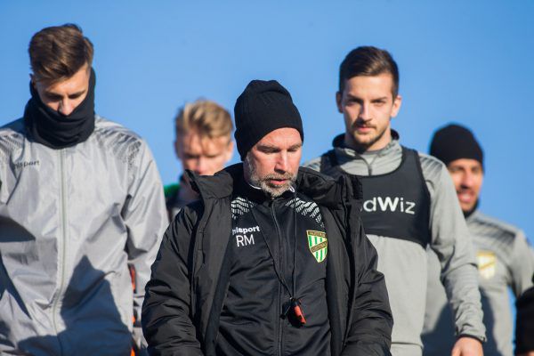 Roman Mählich führt seine Spieler in die Frühjahrssaison. Der Wiener sollte sich nun aufs Sportliche fokussieren. Steurer
