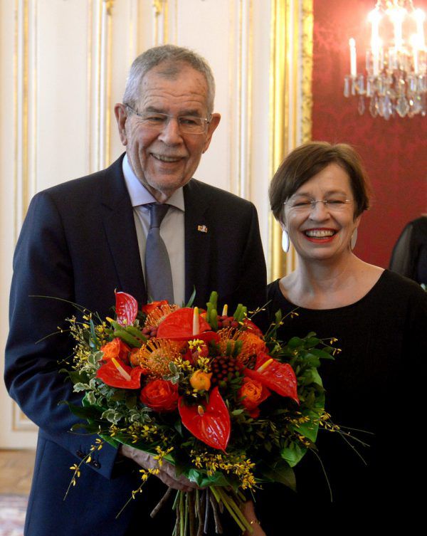 Van der Bellen genießt Vertrauen des Volkes. APA