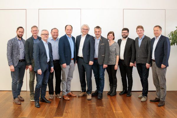 Die Bürgermeister der Gemeinden mit Thomas Blank von der Abteilung Wasserwirtschaft. VLK