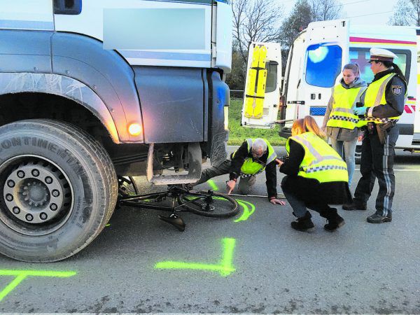 Einer der drei tödlichen Fahrradunfälle im Jahr 2019 ereignete sich im November in Wolfurt: Ein Rennradfahrer kam unter einen Lkw. VOL.at