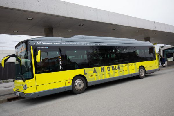 Wer aus Freizeitgründen in Öffentliche Verkehrsmittel steigt, könnte verwiesen werden, warnt der Verkehrsbund. Klaus Hartinger