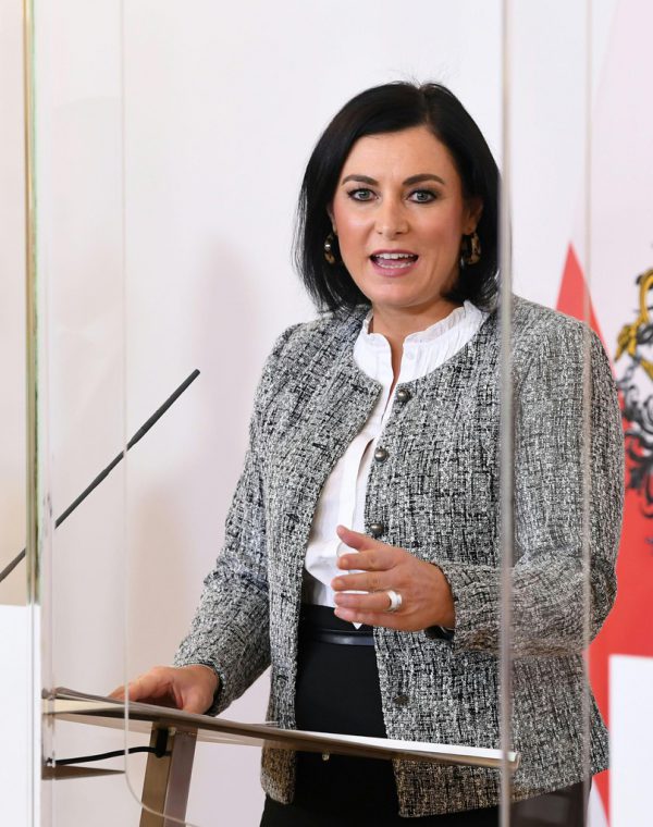 Elisabeth Köstinger. Apa