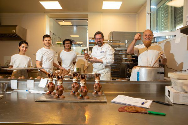 Johannes Schertler und seine Truppe bei der Arbeit. Hartinger