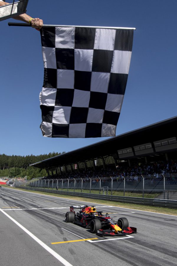 Spielberg hofft auf die ersten Flaggen der Saison. AP