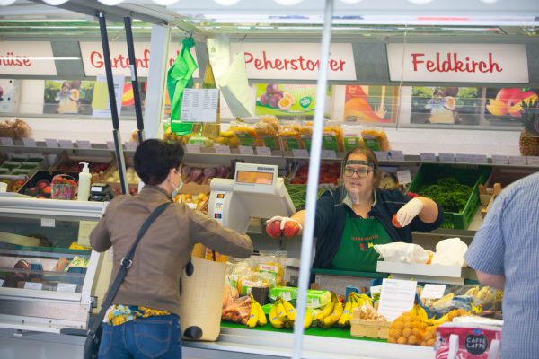 Unter Auflagen kann nun wieder frisches Obst und Gemüse vom Markt gekauft werden.KLaus Hartinger
