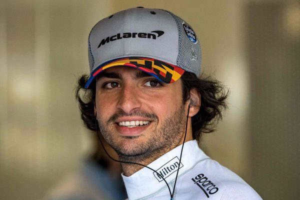 Carlos Sainz soll bei Ferrari zur Nummer Zwei werden.  apa