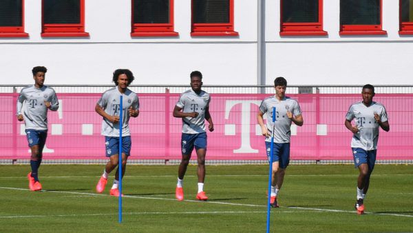 Das Kleingruppentraining haben David Alaba (rechts) und Kollegen mittlerweile hinter sich gelassen. gepa