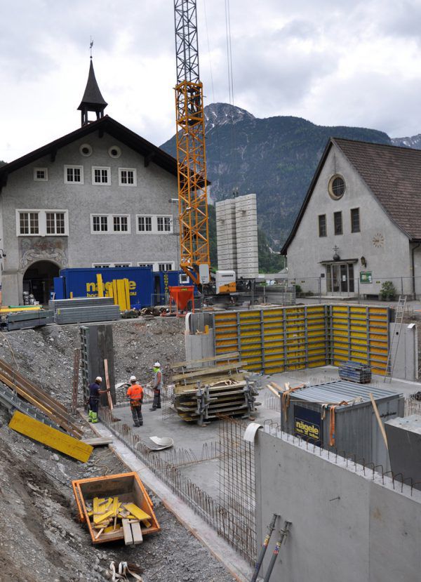 Die Baustelle des Kindercampus Bings. Stadt Bludenz