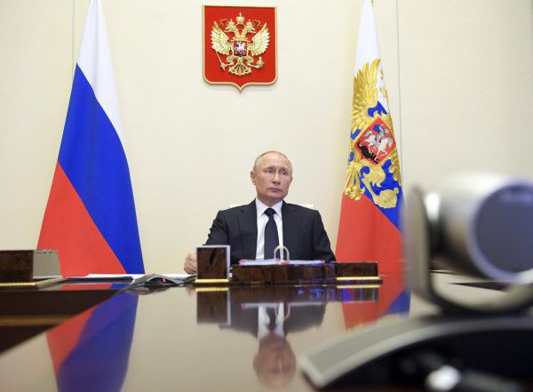 Putins Umfragewerte sind auf Talfahrt. Ap