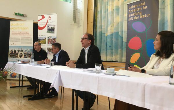 Bei einer Pressekonferenz wurde über das Engagement im Großen Walsertal gesprochen. VLK