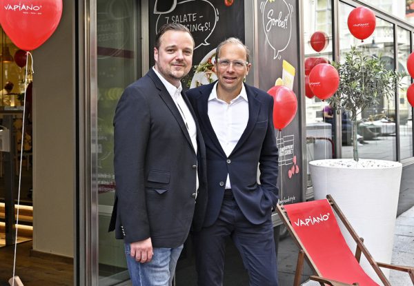 Eigentümer Josef Donhauser (rechts) und GF Philipp Zingll. APA