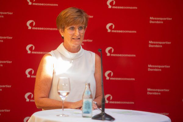 Geschäftsführerin Sabine Tichy-Treimel will die Messe durch die Krise führen.Klaus Hartinger