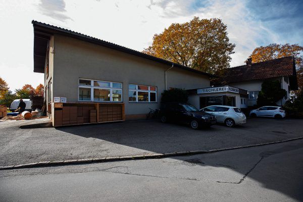 Der bestehende Hauptsitz des Möbelherstellers in Schwarzach ist zu klein geworden. Klaus Hartinger