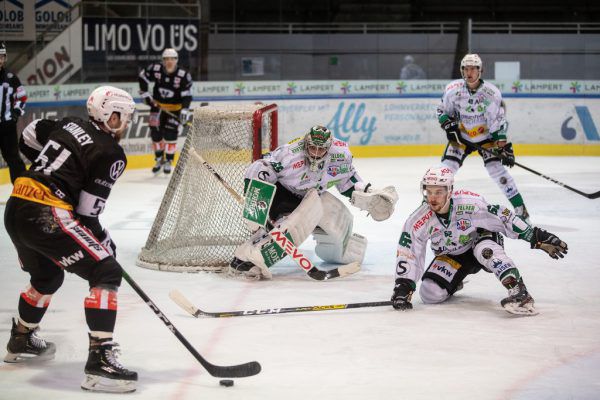 Die Wälder werden auch heute viel mit Dylan Stanley (l.) beschäftigt sein. sams