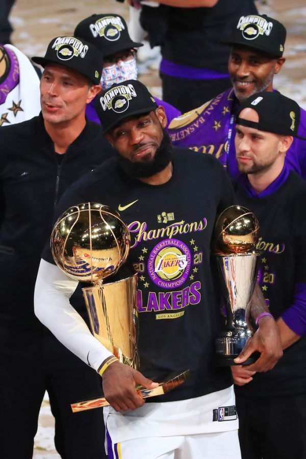 Für LeBron James ist es der vierte Meistertitel.  apa