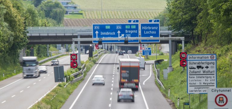 Die Asfinag investiert auf der A14 rund 43 Millionen Euro. ⇒Steurer