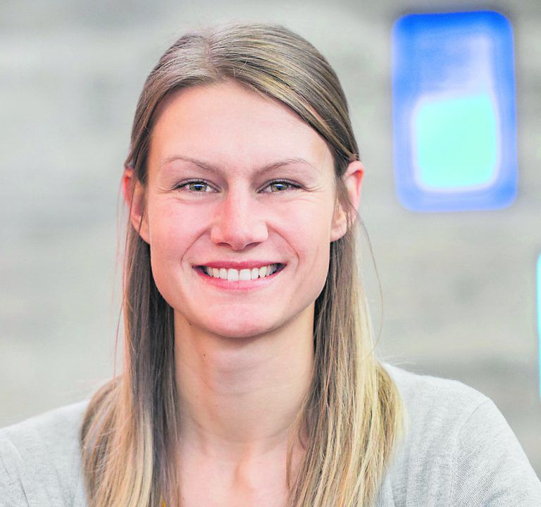 Marina Folie,Theologin und Psychotherapeutin i.A.u.S.