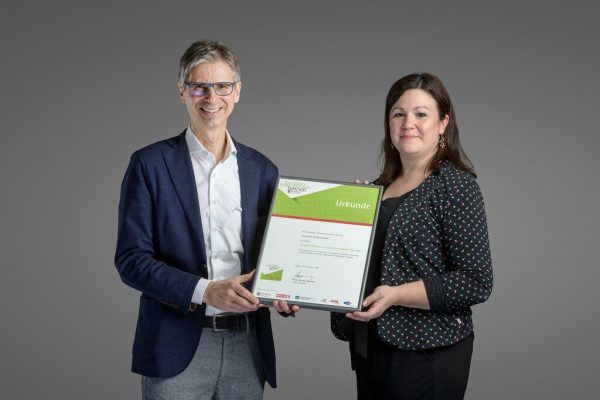 Auszeichnung als familienfreundlicher Betrieb.  kerber