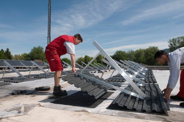 Das erste Bürgersolarkraftwerk Vorarlbergs wurde 2012 eröffnet. Dornbirn plant nun weitere Beteiligungsanlagen. INGRID DELACHER