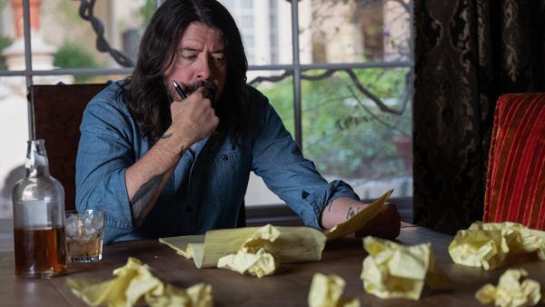 Dave Grohl spielt sich in dem Horrorstreifen selbst. Sony Pictures