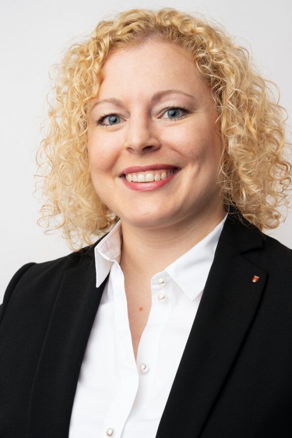 Martina Schönherr ist Vorständin der Abteilung Inneres und Sicherheit. Sandro Walter, Shutterstock/Symbolbild