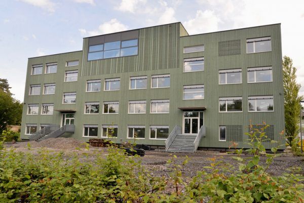 Schon im Februar wurde die Ausweichschule bezogen. In der letzten Schulwoche gab es dann die Erföffnungsfeier. Stadt dornbirn