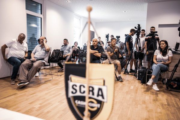 Bei der Klose-Vorstellung kam dem SCRA die Medienberichterstattung sehr gelegen. hartinger