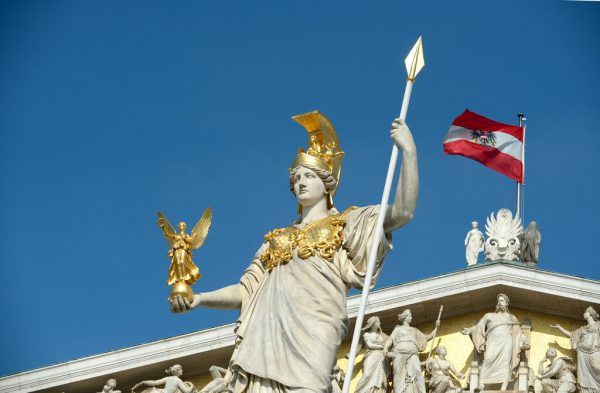Schwindendes Vertrauen in Demokratie sei besorgniserregend.  apa