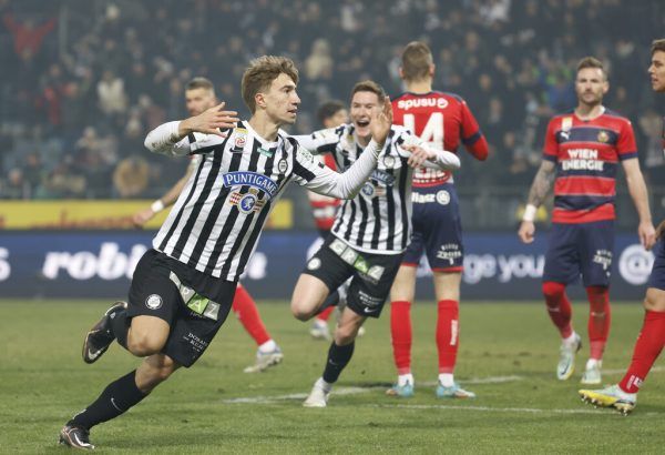 David Affengruber (l.) erzielte das 1:0-Siegtor.  APA