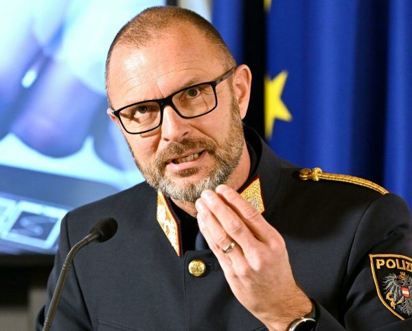 Landespolizeidirektor Andreas Pilsl war auch schockiert  apa