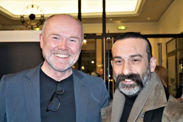 Schauspieler vom Theater Motif Hanno Dreher und Erkan Teker.