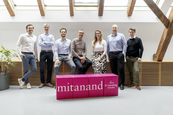 V.l.: Michael Storf, Alexander Kappaurer, Florian Sutterlüty, Jürgen Sutterlüty, Michèle Garre, Daniel Drechsel, Klaus Schwärzler. Christian Kerber