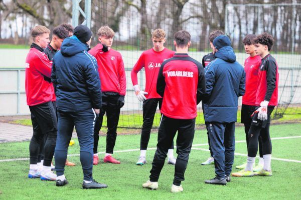 Der Trainingsalltag bei der VFV-Akademie in der Mehrerau ist von vielen Kompromissen geprägt. Klaus Hartinger