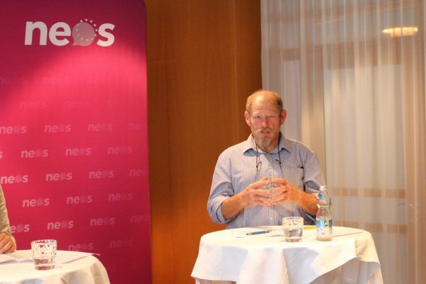 Fässler kritisiert die Absage. neos