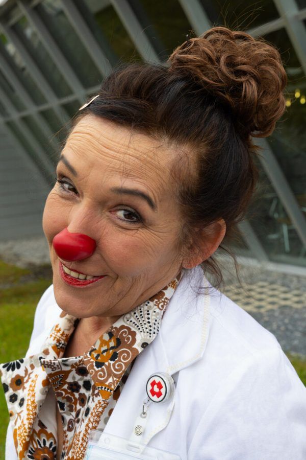 Clown„ Doktor Frieda Wisch und Weg“ ist seit 25 Jahren Cliniclown in Vorarlberg.