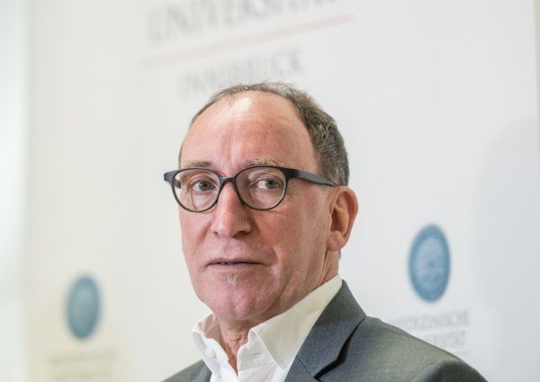 Mitarbeiter von Gesundheitsminister Rauch erhalte ein Klimaticket gratis. APA