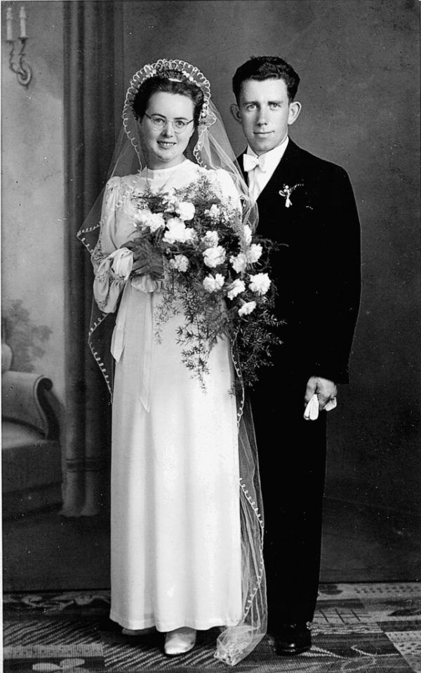 Elisabeth und Leonhard Giesinger bei ihrer Hochzeit. altach, anno