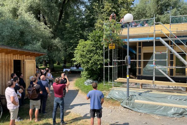 Am Montag gab es auf der Baustelle des neuen Kindergartens die Firstfeier. Stadt Dornbirn