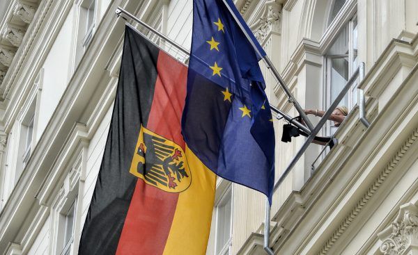Auf die deutsche Botschaft wurden Böller geworfen. symbolfoto/APA