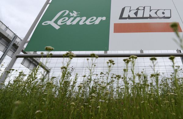 Bei Kika/Leiner wackeln wieder 3500 Jobs. HELMUT FOHRINGER/APA