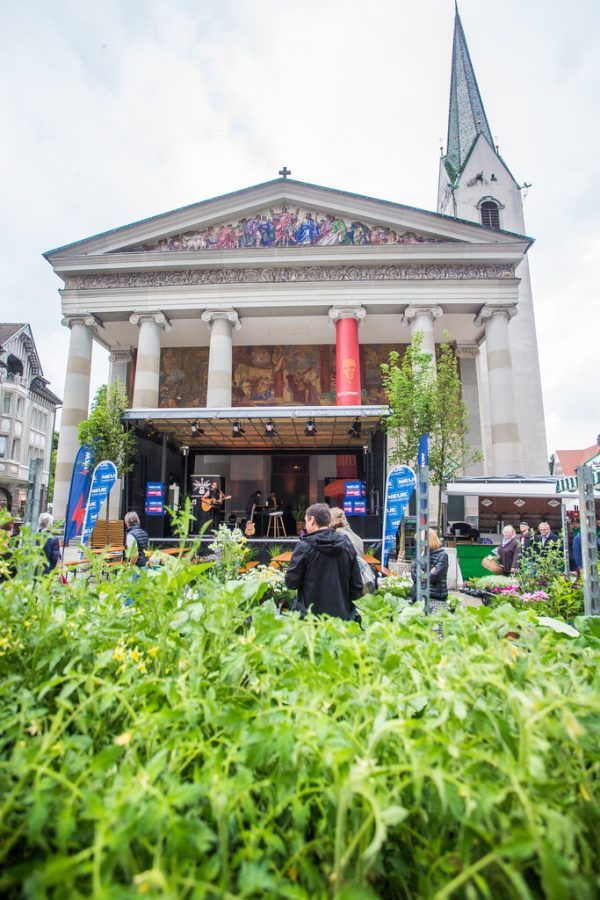 Die NEUE am Sonntag lädt nach Dornbirn ein. sams