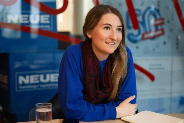 Marina Hagen-Canaval spricht stellvertretend für Extinction Rebellion im Ländle. hartinger (5)