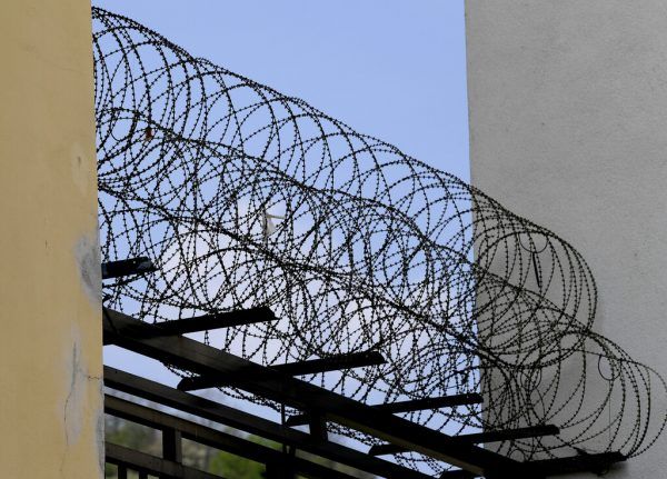 Viele Maßnahmenhäftlinge sitzen in der Justizanstalt Stein ein. apa/techt