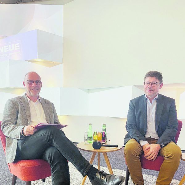 Alexander Wolf und Burkhard Walla bei der NEUE. Schad
