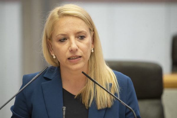 FPÖ-Jugendsprecherin Hosp. shourot